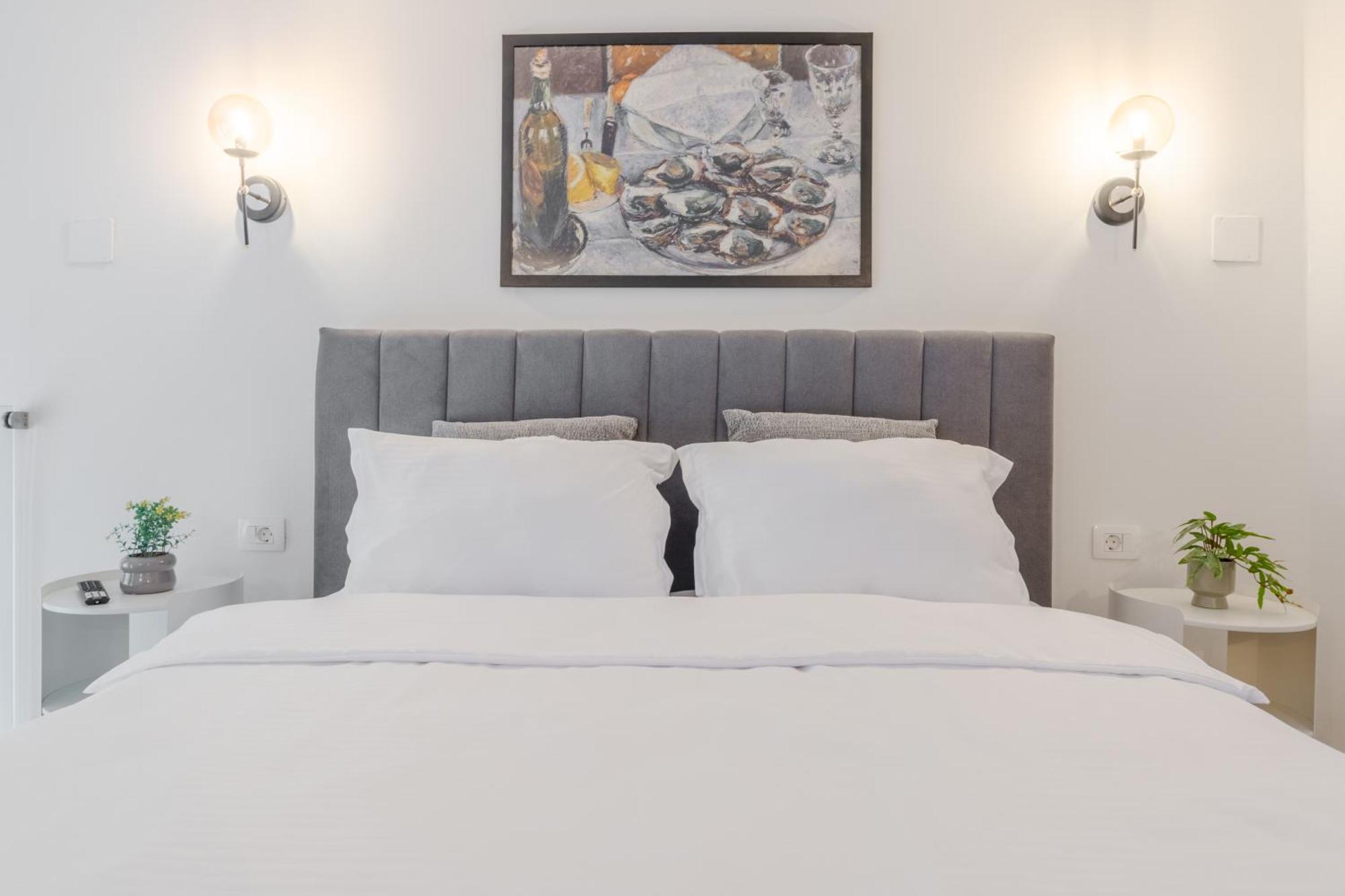 Apartament Ultra-Central Lux + Free Parking + Self Check-In Oradea Zewnętrze zdjęcie