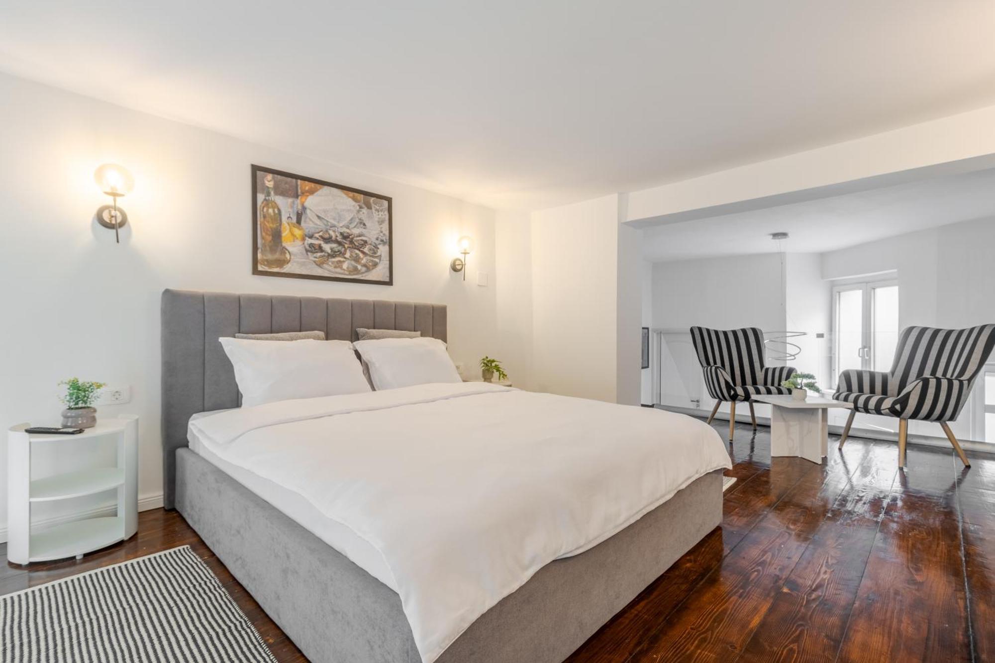 Apartament Ultra-Central Lux + Free Parking + Self Check-In Oradea Zewnętrze zdjęcie