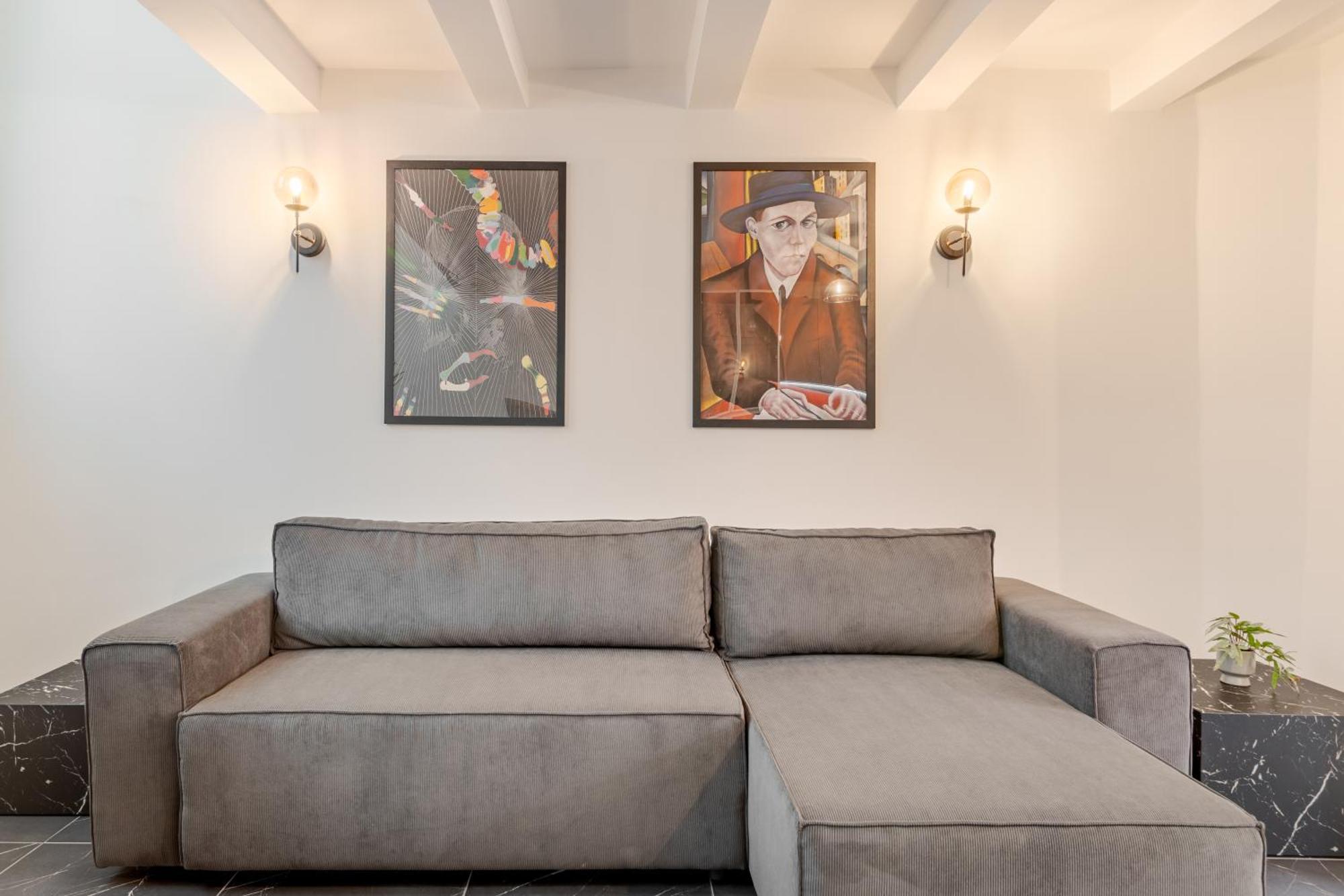 Apartament Ultra-Central Lux + Free Parking + Self Check-In Oradea Zewnętrze zdjęcie